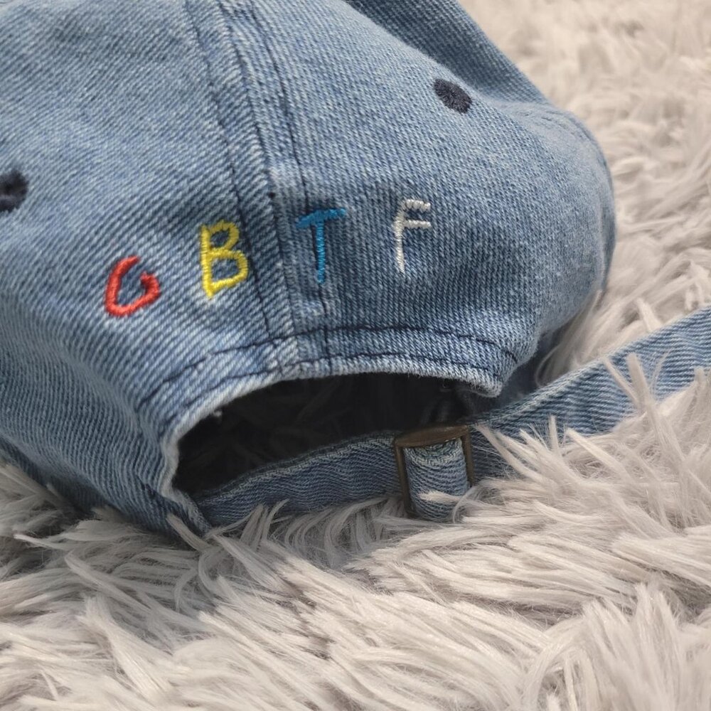 Friends Cap - Picture 4 of 4
